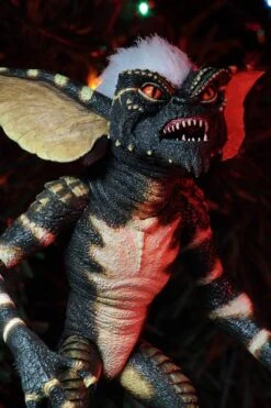NECA Gremlins - Ultimate Stripe Actionfigur -Angebote Figuren Store 040151e7d140275351568bbd1e0379e522e5e336faf8e67c655e3faca14ce952