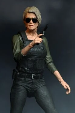NECA Terminator Dark Fate (2019) Sarah Connor Actionfigur -Angebote Figuren Store 51924 7