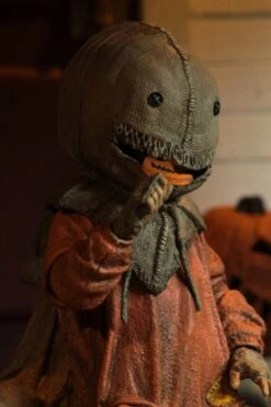 NECA Trick R Treat - Ultimate Sam Actionfigur -Angebote Figuren Store 56049 10