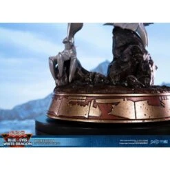 Diverse First 4 Figures - Yu-Gi-Oh! - Blue-Eyes White Dragon - White Edition - Figur 35 Diverse First 4 Figures - Yu-Gi-Oh! - Blue-Eyes White Dragon - White Edition - Figur -Angebote Figuren Store blue eyes white dragon white edition statue 35 cm 18