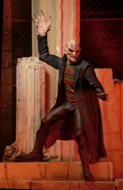 NECA Nightmare On Elm Street Part 7 - New Nightmare Freddy Figur -Angebote Figuren Store cef30858d089969a189fac8a8862694cab9ec4d3398a54ad7ddd6956c8d6bee1