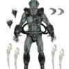 NECA Predator Concrete Jungle - Deluxe Stone Heart Predator Ultimate Figur